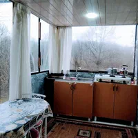 کلبه با ویو رودخانه و جنگل|اجارهٔ کوتاهمدت ویلا و باغ|رشت, لاکان|دیوار