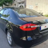 جک J5 دنده‌ای 1500cc، مدل ۱۳۹۲ تمیز وکم کار|خودرو سواری و وانت|شیراز, شهرک گلدشت حافظ‎|دیوار