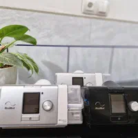 تخت سه شکن برقی اکسیژن ساز کپسول فروش|آرایشی، بهداشتی، درمانی|فردیس, |دیوار