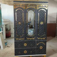 کمد لباس سه درب باکسدار ویترین لحافت