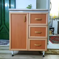 کابینت ام دی اف کشودار سالم و تمیز|مصالح و تجهیزات ساختمان|رشت, حمیدیان|دیوار