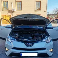 ۲۰۱۳تویوتا۲۰۱۴رافور۲۰۱۵کارشناسی۲۰۱۶/راوrav4مدل۲۰۱۷