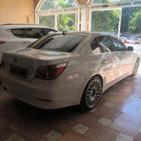 بی‌ام‌و سری 5 سدان 525i، مدل ۲۰۰۵