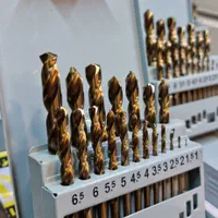 مته،قلاویز ،حدیده، همه نوع ابزار آلات تراشکاری|ابزارآلات|تبریز, |دیوار