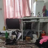 کامپیوتر ومیز فقط چندبارروشن شده برااینکه عکس هارو