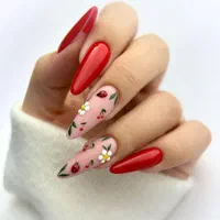 خدمات کاشت ناخن و کاشت مژه و کراتین و فشیال و..