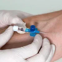 خدمات پرستاری تزریقات سرم در منزل،فصد خون و سونداژ|خدمات آرایشگری و زیبایی|کرج, گلشهر|دیوار