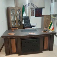 میز وکیوم تابلو چرم طرح کاری شده|دفتر کار|اصفهان, هفتون|دیوار