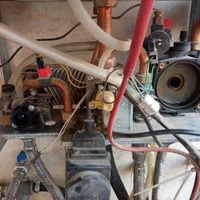 تعمیر نصاب سرویس پکیج کولرگازی داکت vrf پمپ آب|خدمات پیشه و مهارت|تهران, نازی‌آباد|دیوار