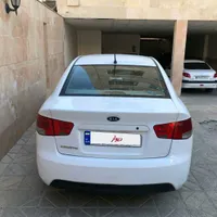 کیا سراتو مونتاژ دنده‌ای 1600cc، مدل ۱۳۹۴|خودرو سواری و وانت|مشهد, خواجه ربیع|دیوار
