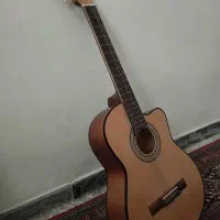 گیتار  ، با دوره آموزش یکماهه