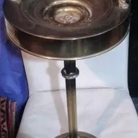 زیرسیگاری پایه ایستاده برنجی قدیمی درحدنو۵۵سانت|کلکسیون اشیاء عتیقه|تهران, شاهین|دیوار