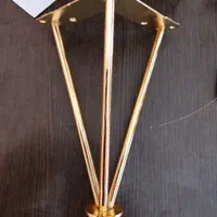 پایه فلزی سکه ای سه شاخ مبل و میز
