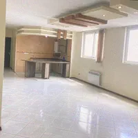 دفتر۹۰متر تابلو خور،روبرو مترو جابر،طبقه۱،بر اصلی|اجارهٔ دفتر کار، اتاق اداری، مطب|اصفهان, بهارستان (مخابرات)|دیوار