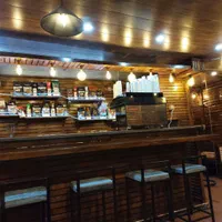 کار در کافه