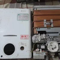 آبگرمکن ژاپنی کارکرده گاز شهری و کپسولی