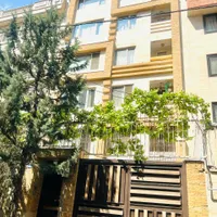 پونک همیلا شهرک هما ۱۶۸متر ۳خ ۳پارکینگ روبه آفتاب