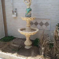 آبنما سه طبقه با مجسمه پری دریایی