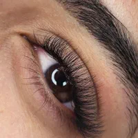 اکستنشن مژه و لیفت 200