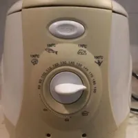 سرخ کن بیشل نو نو