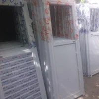 درب آلومینیوم نصب در دستشویی سرویس المینیومیupvc