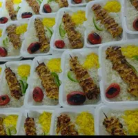 تهیه غذا تاج محل خدمات غذای ایرانی با کیفیت|خدمات پذیرایی، مراسم|قم, زاویه|دیوار