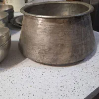 دیگ مسی با بشقاب وکاسه|صنایع دستی و سایر لوازم تزئینی|تهران, شهرک استقلال|دیوار