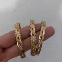 سرویس طلا و گردنبند طلا|جواهرات|اصفهان, خوراسگان|دیوار