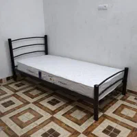 تخت فلزی یک نفره طرح شادی