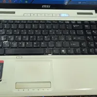 لپتاپ لبتاب msI حافظه داخلی ۵۱۲ رم ۴