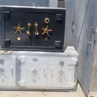 گاوصندوق زیرویترینی AS طلافروشی و موبایل گاو صندوق
