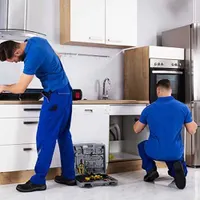 نصب  کابینت آماده و تعمیر کابینت کمد دیواری|خدمات پیشه و مهارت|بم, |دیوار