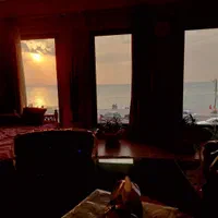 اپارتمان مبله رو به دریا|اجارهٔ کوتاه‌مدت آپارتمان و سوئیت|بوشهر, |دیوار