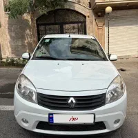 ساندرو اتومات مدل 95|خودرو سواری و وانت|تهران, درختی|دیوار
