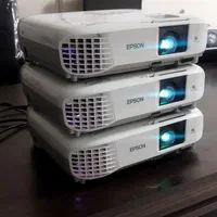 فروش تک و عمده ویدیو پروژکتور دهقان|تلویزیون و پروژکتور|کرج, اصفهانی‌ها|دیوار