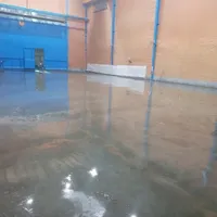 بتن ریزی کف با ماله پروانه ایی صیقل زبر