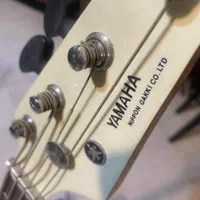گیتار بیس حرفه ای ژاپنی یاماها Yamaha آکبند کمیاب|گیتار، بیس، امپلیفایر|تهران, سازمان برنامه شمالی|دیوار