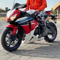 موتور cbr1000مدل ۲۰۱۱|موتورسیکلت|تهران, ولنجک|دیوار