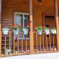 کلبه چوبی دو خواب آلاچیق دار ماسال|اجارهٔ کوتاهمدت ویلا و باغ|ماسال, |دیوار