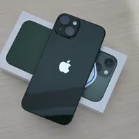 اپل iPhone 13 با حافظهٔ ۱۲۸ گیگابایت