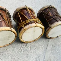 دمام،سنج،بوق،پوست،چوب