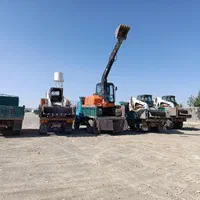 حمل نخاله توسط کارگر و بابکت(مینی بیل)خاور و نیسان|خدمات حمل و نقل|کرج, کمالشهر|دیوار