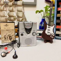 واکمن کاست خور حرفه ای SONY|پخش‌کننده همراه|تهران, فلسطین (میدان انقلاب)|دیوار