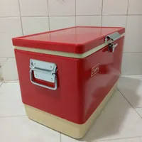 کلمن صندوقی آمریکایی ۲۸ لیتری آکبند برند (coleman)|ظروف نگهدارنده، پلاستیکی، یک‌بارمصرف|تهران, سازمان برنامه|دیوار
