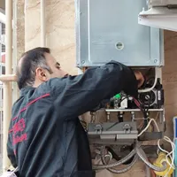 تعمیرکار و سرویس پکیج