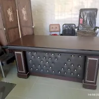 میز وصندلی اداری