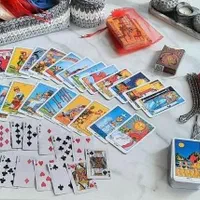 سرکتاب و استخاره و پیش بینی اتفاق تا ۱سال آینده