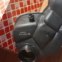 ذخیره آب منبع انبساط رادیاتور بنز S کلاس