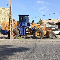لودر و گودبرداری و استخر کمپرسی