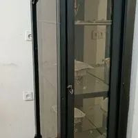 کامپیوتر و میز